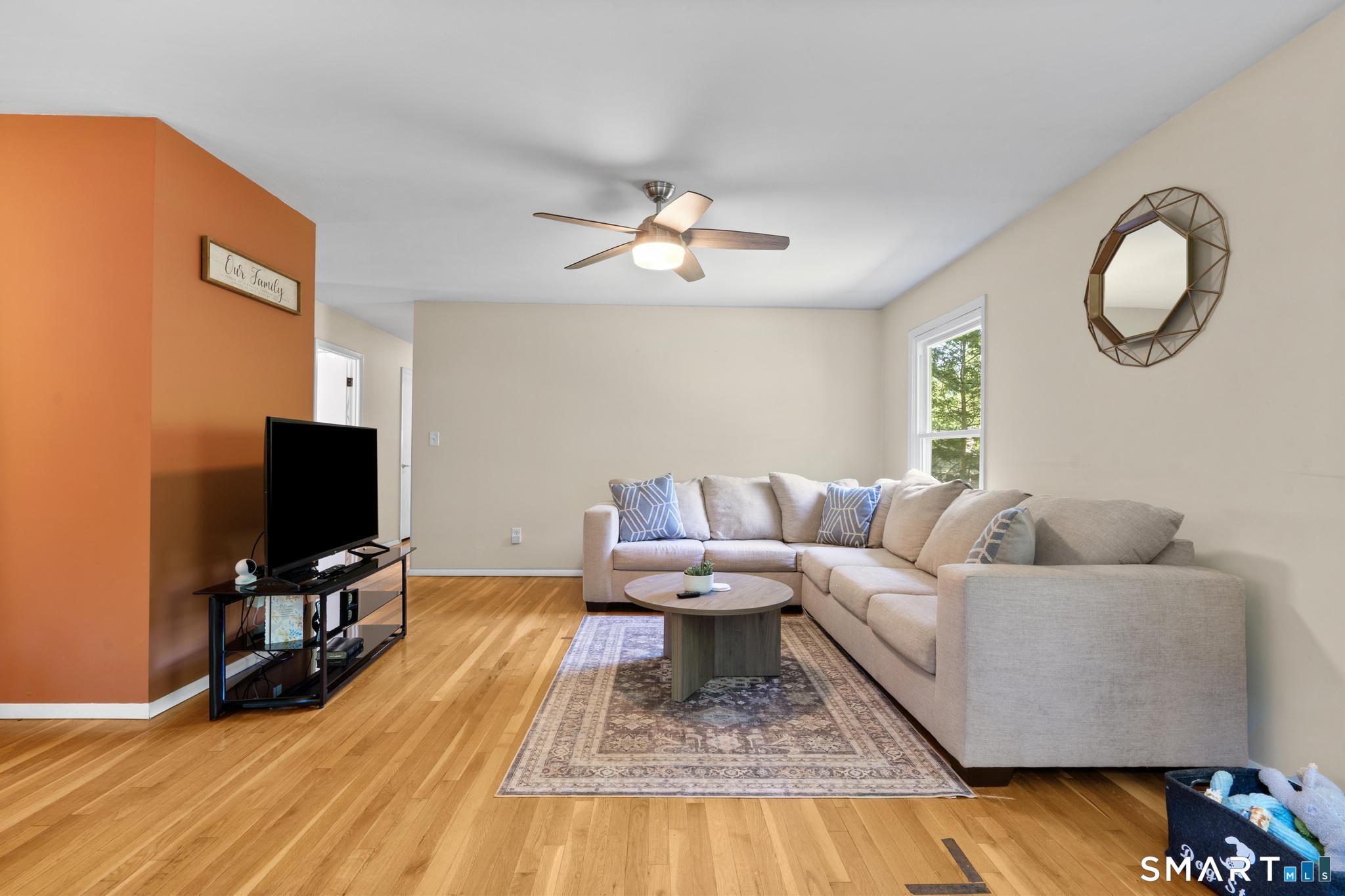293 Guinea Road Monroe, CT 06468 - Photo 4 of 30