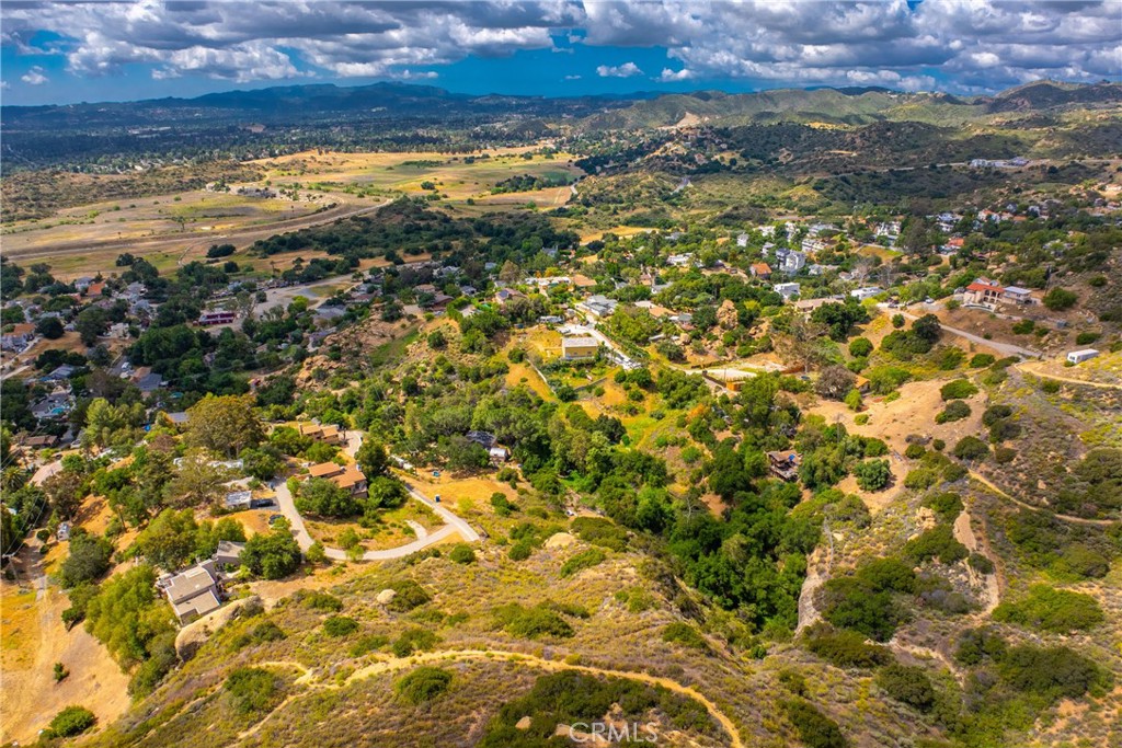 200 Amigo Road Chatsworth, CA 91311 - Photo 9 of 28 a view of beach and ocean
