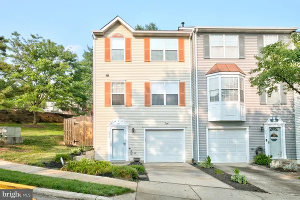 $2,850 | 2813 31st Avenue, Temple Hills, MD 20748