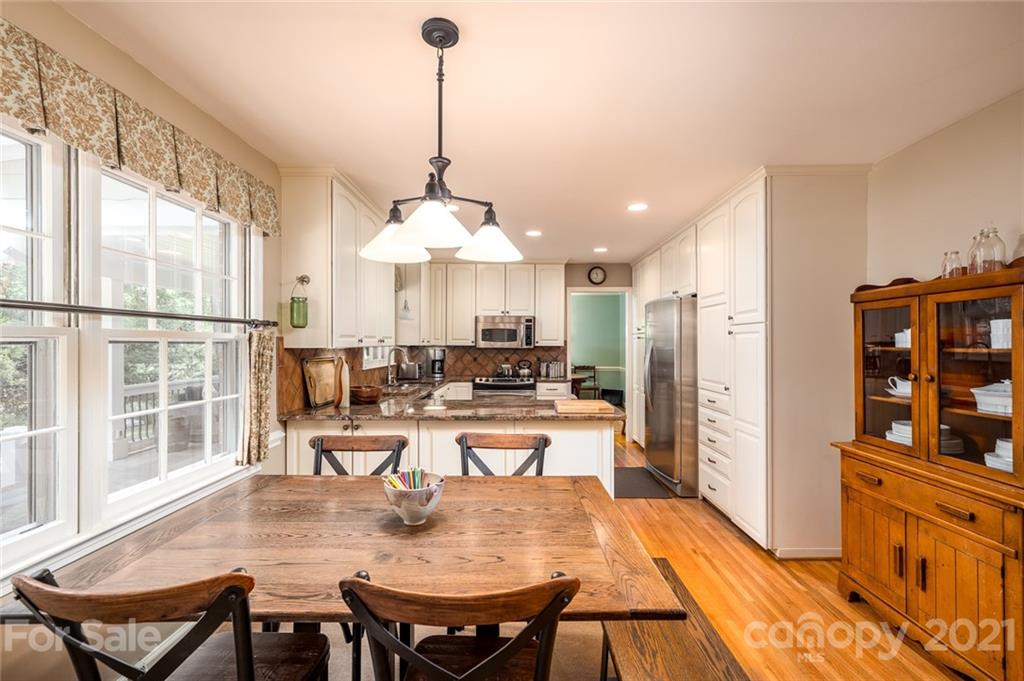 3401 Stocktie Road Charlotte, NC 28210 - Photo 6 of 46 Gallery Image 6