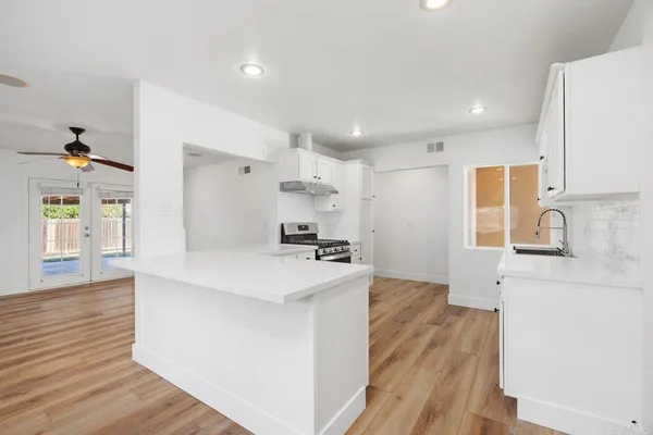 $749,900 | 4919 Roja Drive, Oceanside, CA 92057