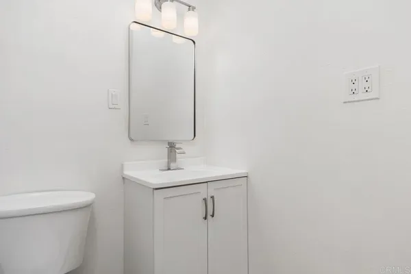$749,900 | 4919 Roja Drive, Oceanside, CA 92057