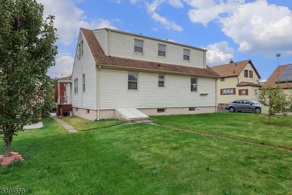 $629,555 | 825 Dennis Place, Linden, NJ 07036