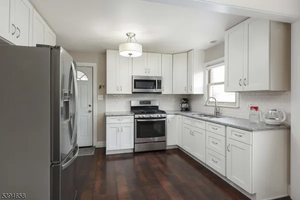 $629,555 | 825 Dennis Place, Linden, NJ 07036