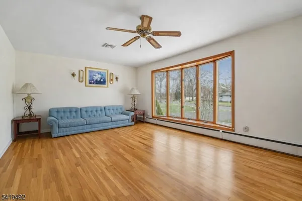 $849,000 | 25 Victoria Drive, Clark, NJ 07066