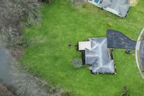 $849,000 | 25 Victoria Drive, Clark, NJ 07066