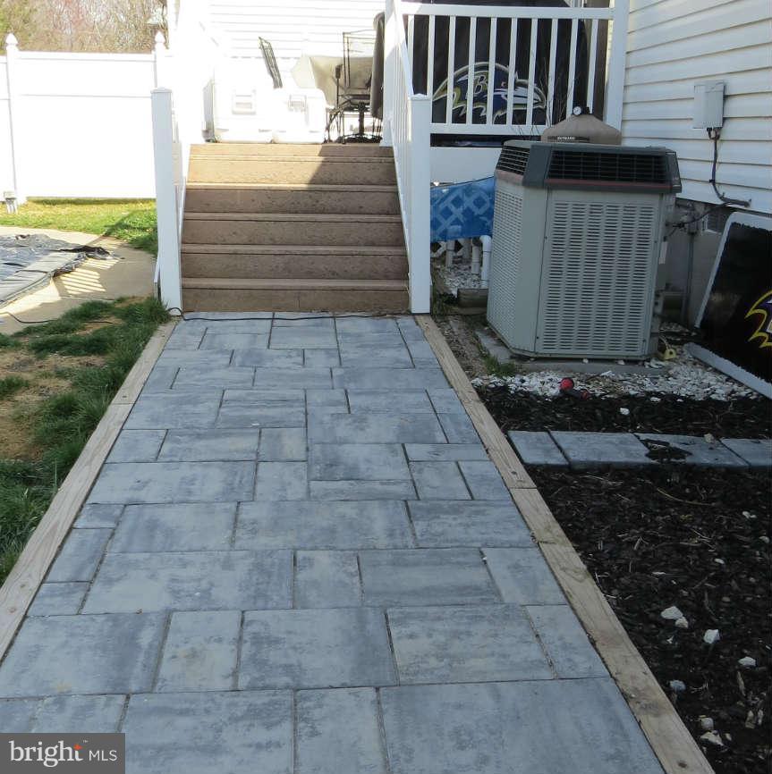 9226 Bowline Road Baltimore, MD 21236 - Photo 20 of 24 Exterior (Rear)