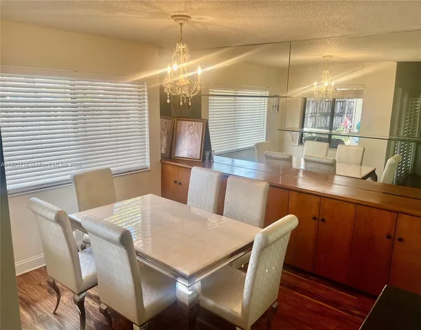 $475,000 | 9211 Chelsea Drive North, Plantation, FL 33324