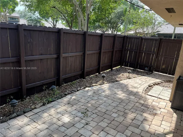 $475,000 | 9211 Chelsea Drive North, Plantation, FL 33324