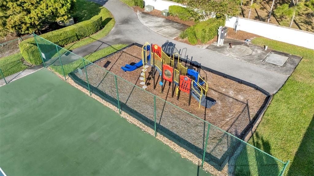 237 McLean Point Winter Haven, FL 33884 - Photo 70 of 85