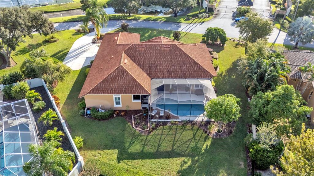 237 McLean Point Winter Haven, FL 33884 - Photo 79 of 85 an aerial view of a house