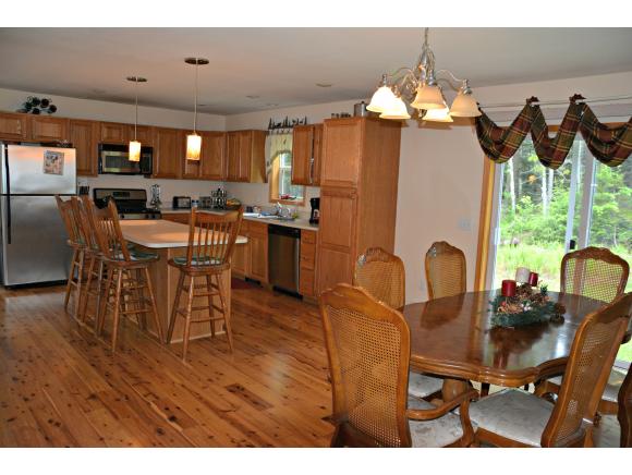796 Boardman Loop Wardsboro, VT 05360 - Photo 6 of 21
