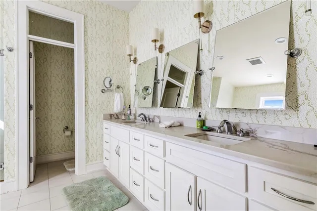 $850,000 | 3700 Island Moorings Parkway, Unit 13, Port Aransas, TX 78373