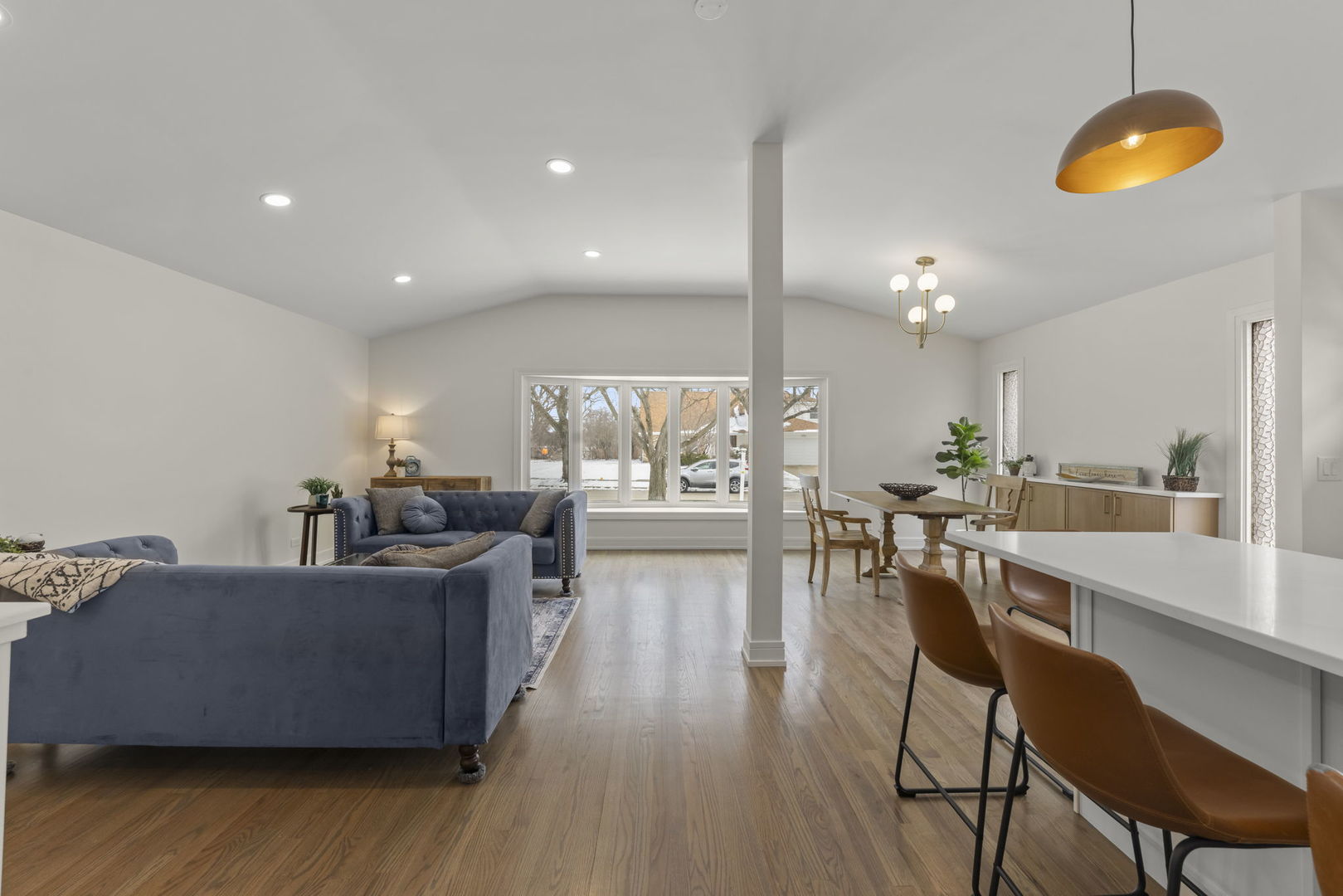 778 Barberry Road Highland Park, IL 60035 - Photo 2 of 34