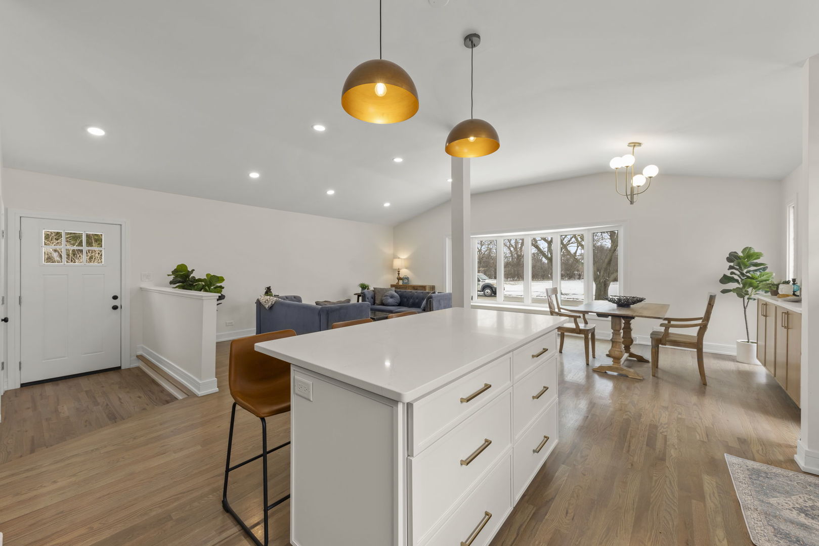 778 Barberry Road Highland Park, IL 60035 - Photo 8 of 34