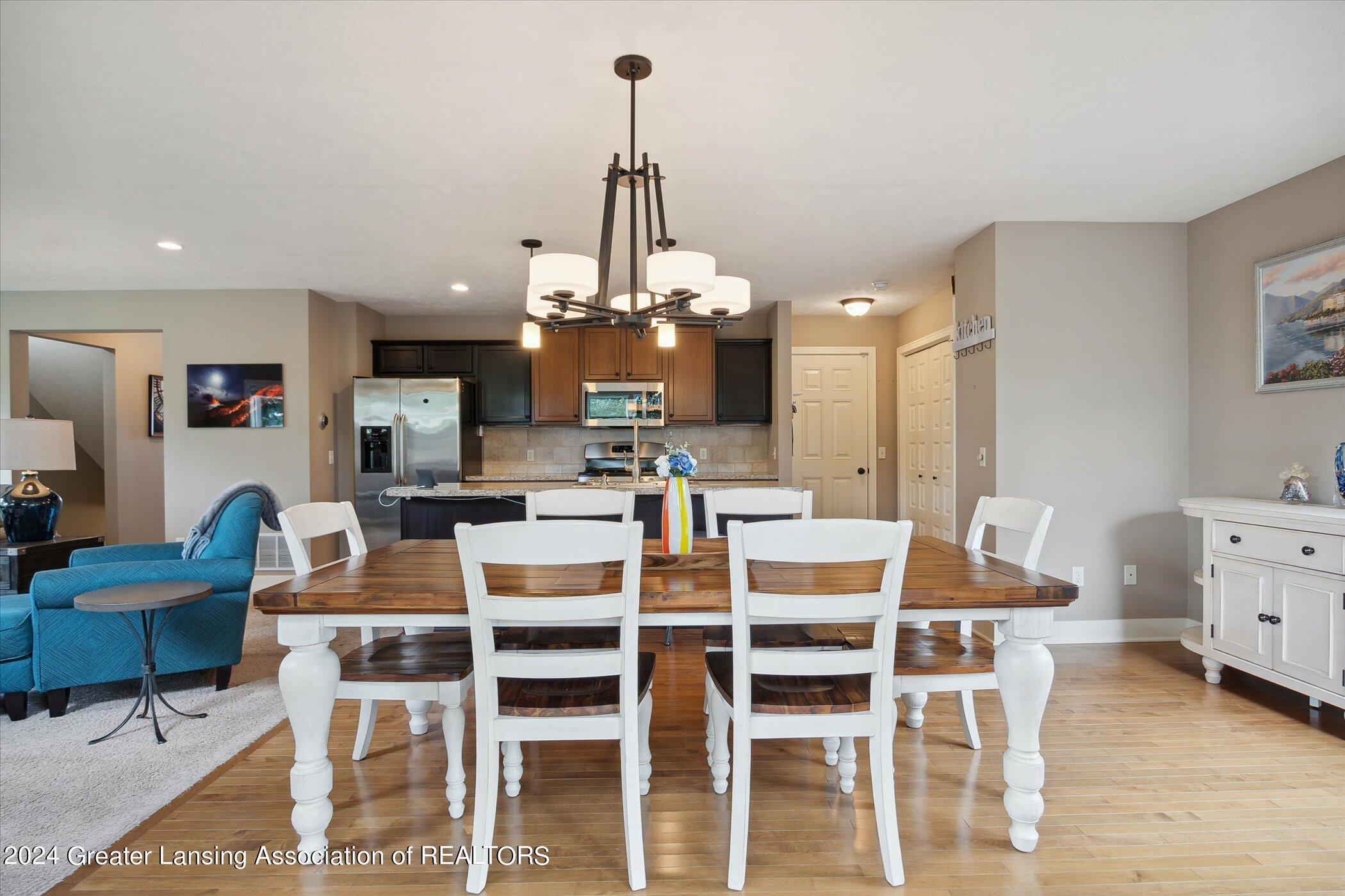 1523 Wellman Road Dewitt, MI 48820 - Photo 18 of 78 Dining Room