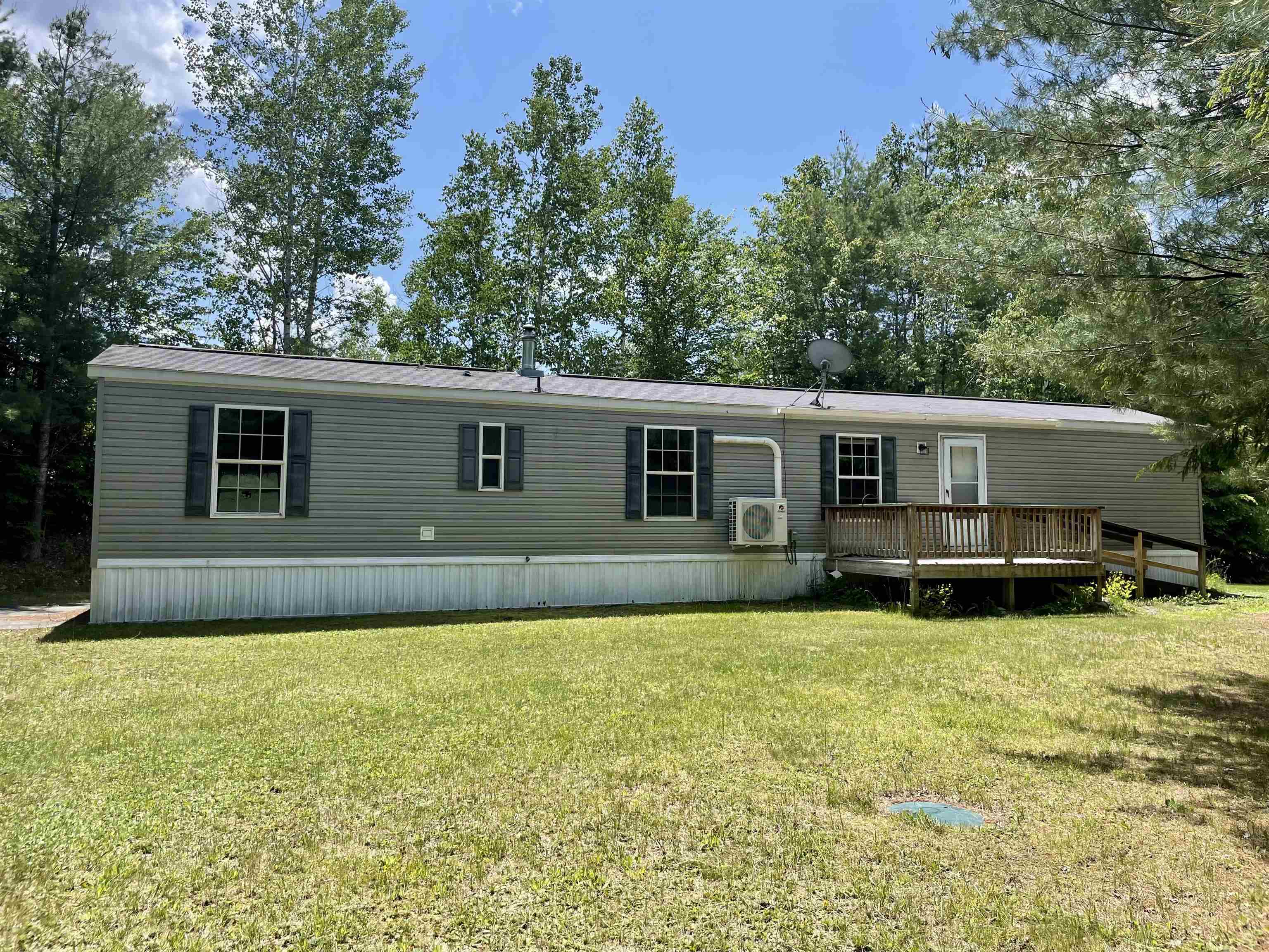 57 Pioneer Road Bath, NH 03740 - Photo 5 of 25