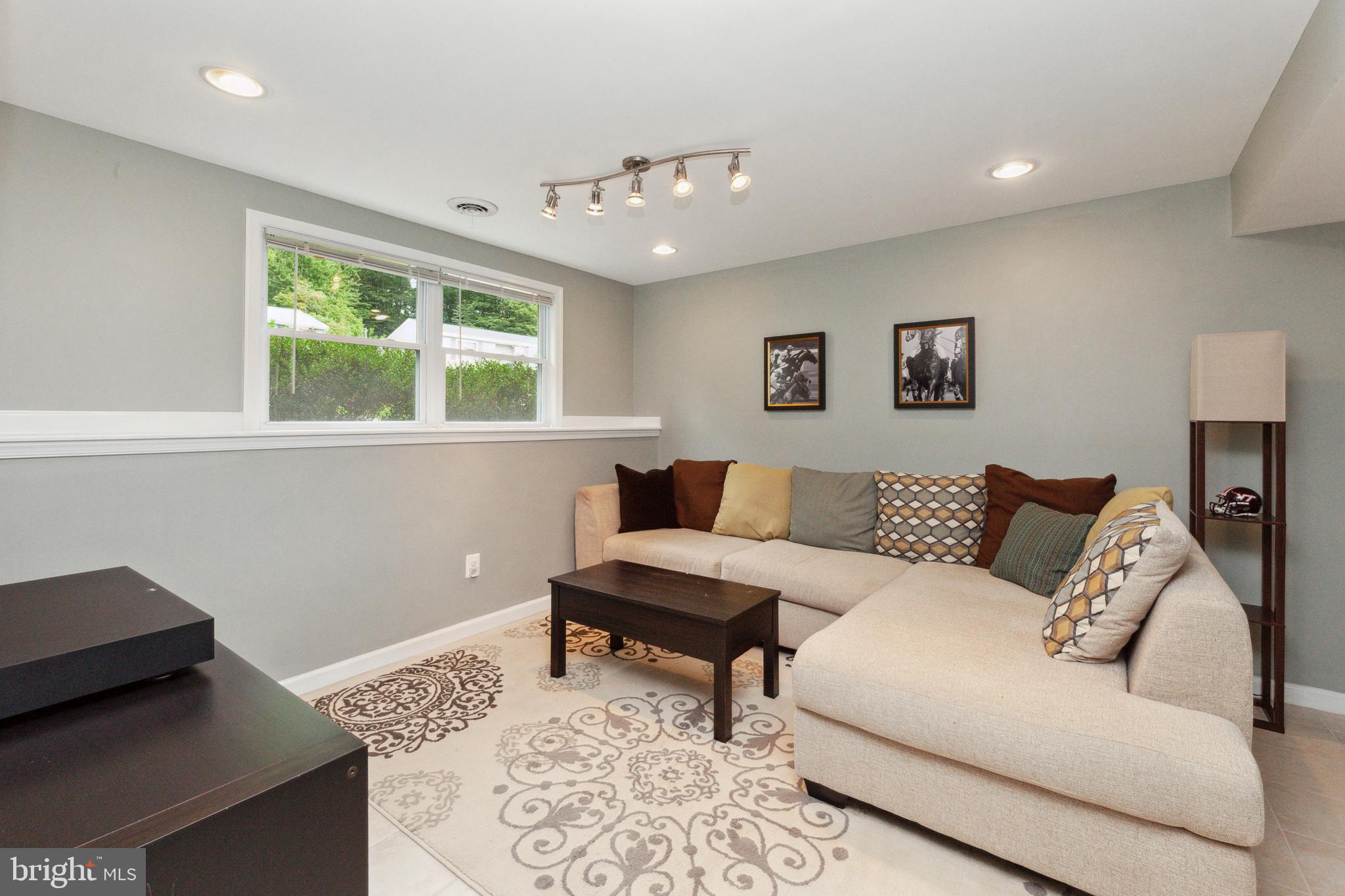 7313 Husky Lane Springfield, VA 22151 - Photo 15 of 30