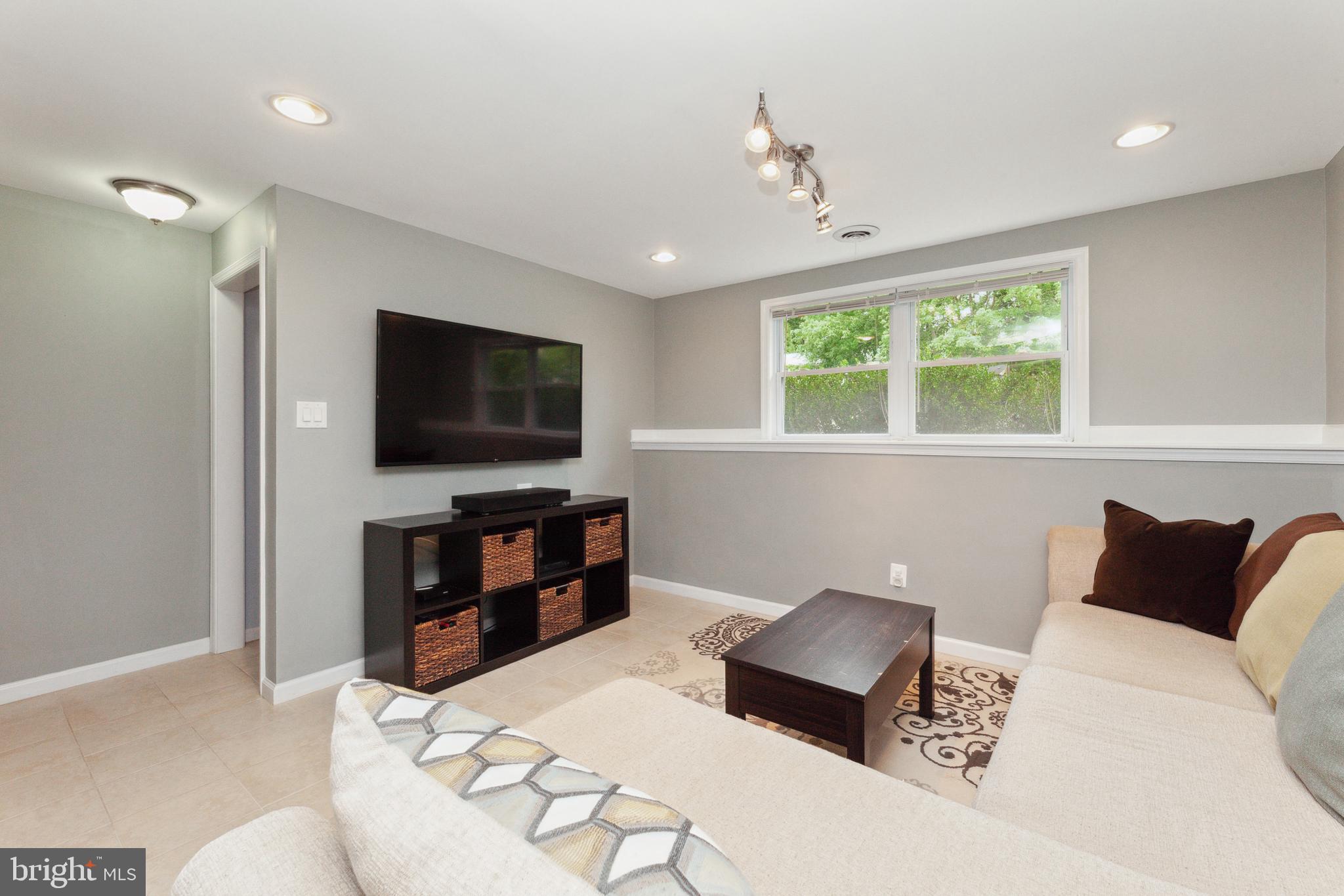 7313 Husky Lane Springfield, VA 22151 - Photo 18 of 30