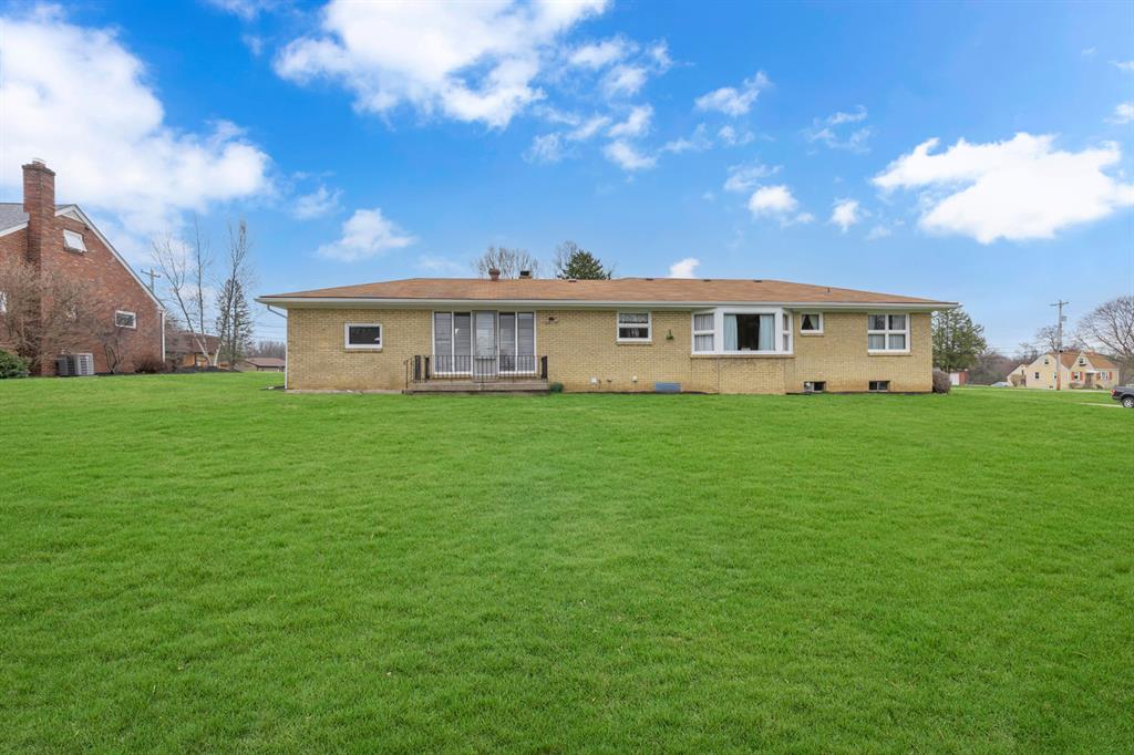 452 Center Grange Road Monaca, PA 15061 - Photo 29 of 34
