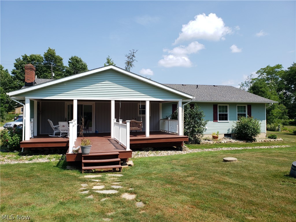 Rear View with Deck