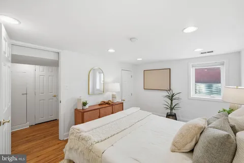 $899,888 | 1005 Irving Street Northwest, Washington, DC 20010