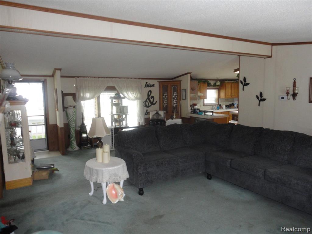 251 Inverness Lane Temperance, MI 48182 - Photo 6 of 23