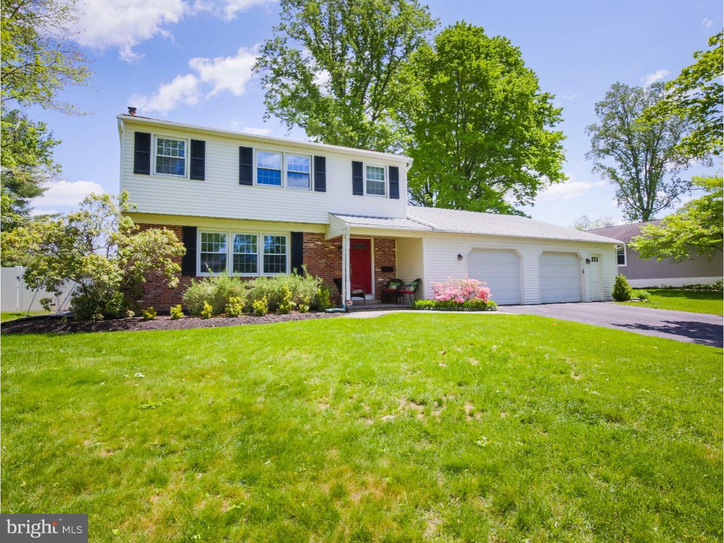 28 Lower Hilltop Road Yardley, PA 19067 - Photo 1 of 25 Exterior Front