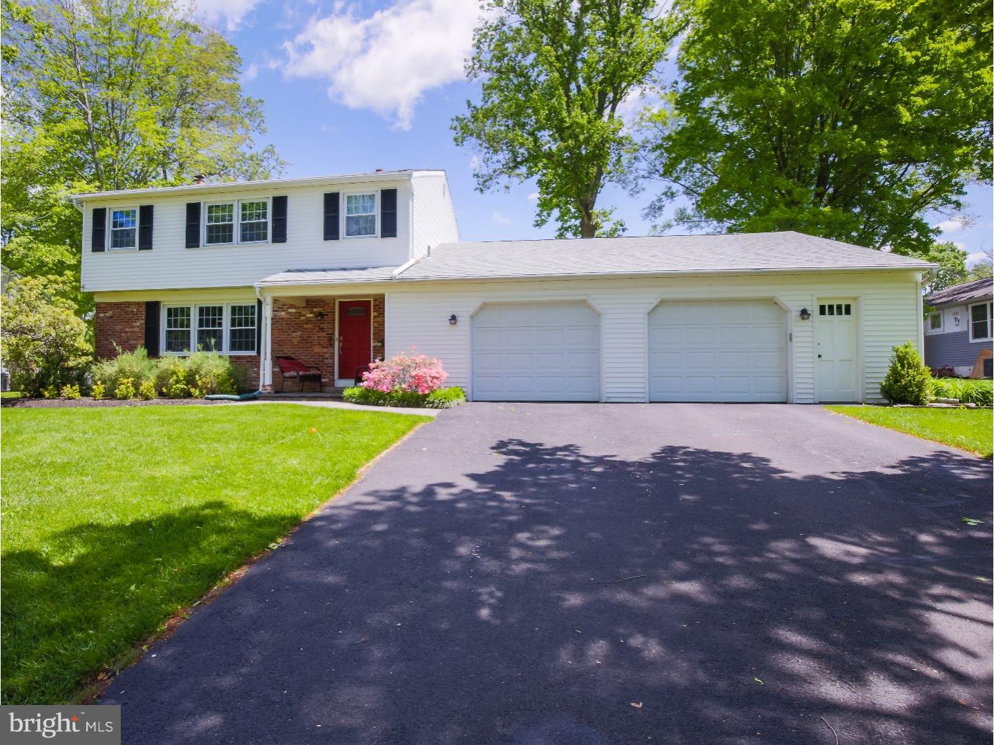 28 Lower Hilltop Road Yardley, PA 19067 - Photo 2 of 25 Exterior Front