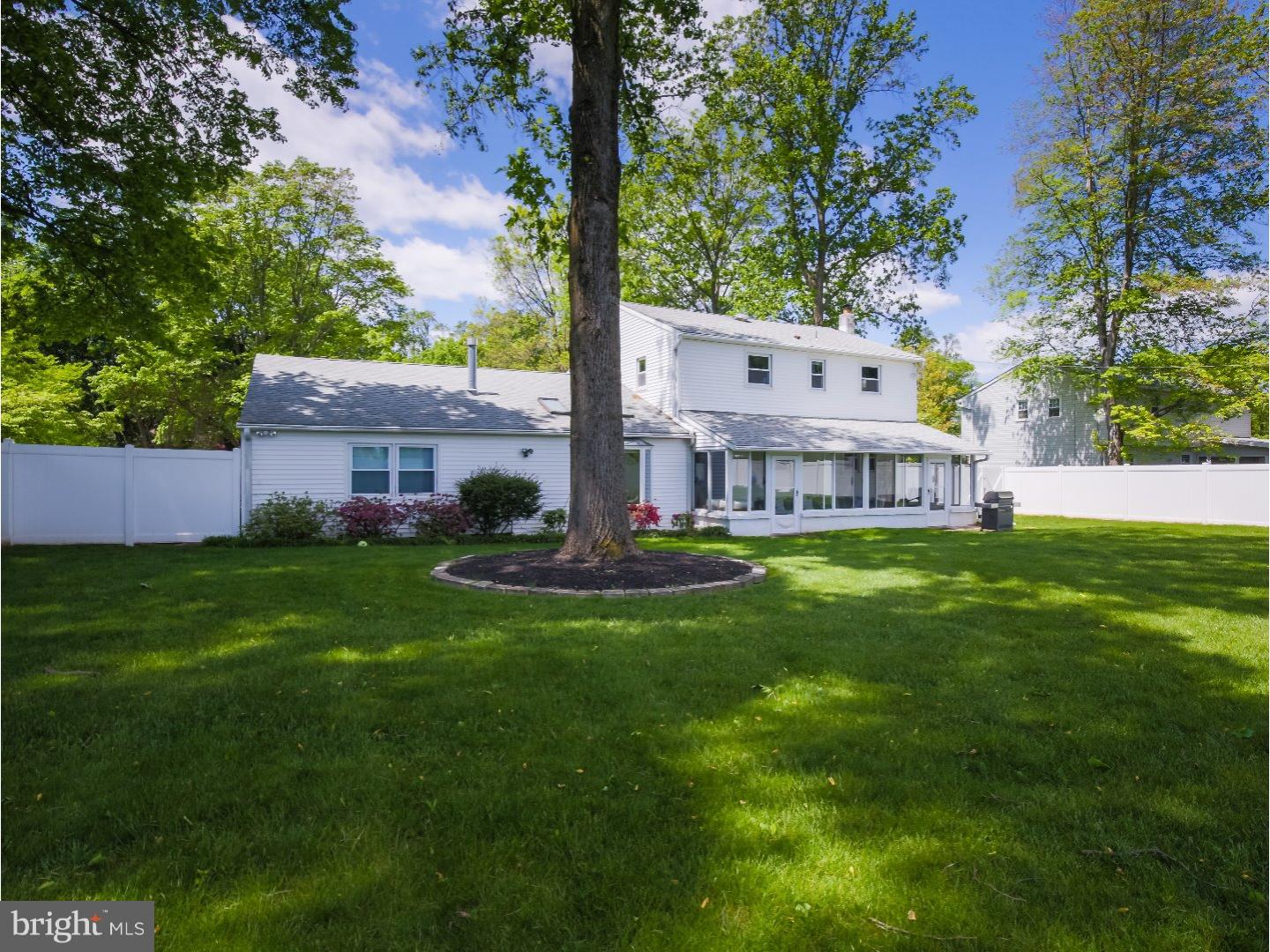 28 Lower Hilltop Road Yardley, PA 19067 - Photo 24 of 25 Exterior Back