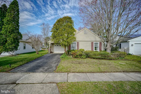 $365,000 | 39 Marlborough Drive, Southampton, NJ 08088