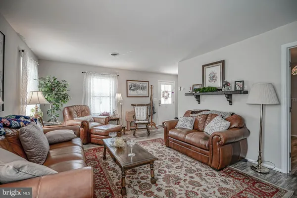 $365,000 | 39 Marlborough Drive, Southampton, NJ 08088