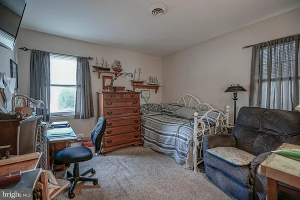 $365,000 | 39 Marlborough Drive, Southampton, NJ 08088