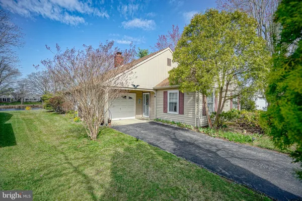 $365,000 | 39 Marlborough Drive, Southampton, NJ 08088