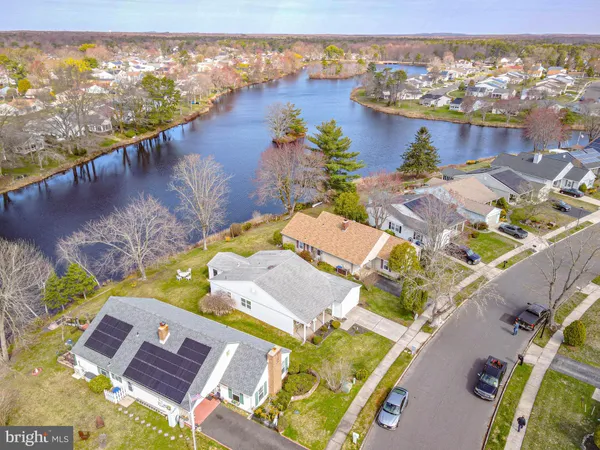 $365,000 | 39 Marlborough Drive, Southampton, NJ 08088