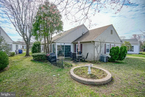$365,000 | 39 Marlborough Drive, Southampton, NJ 08088