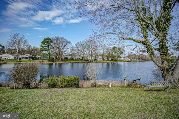 $365,000 | 39 Marlborough Drive, Southampton, NJ 08088