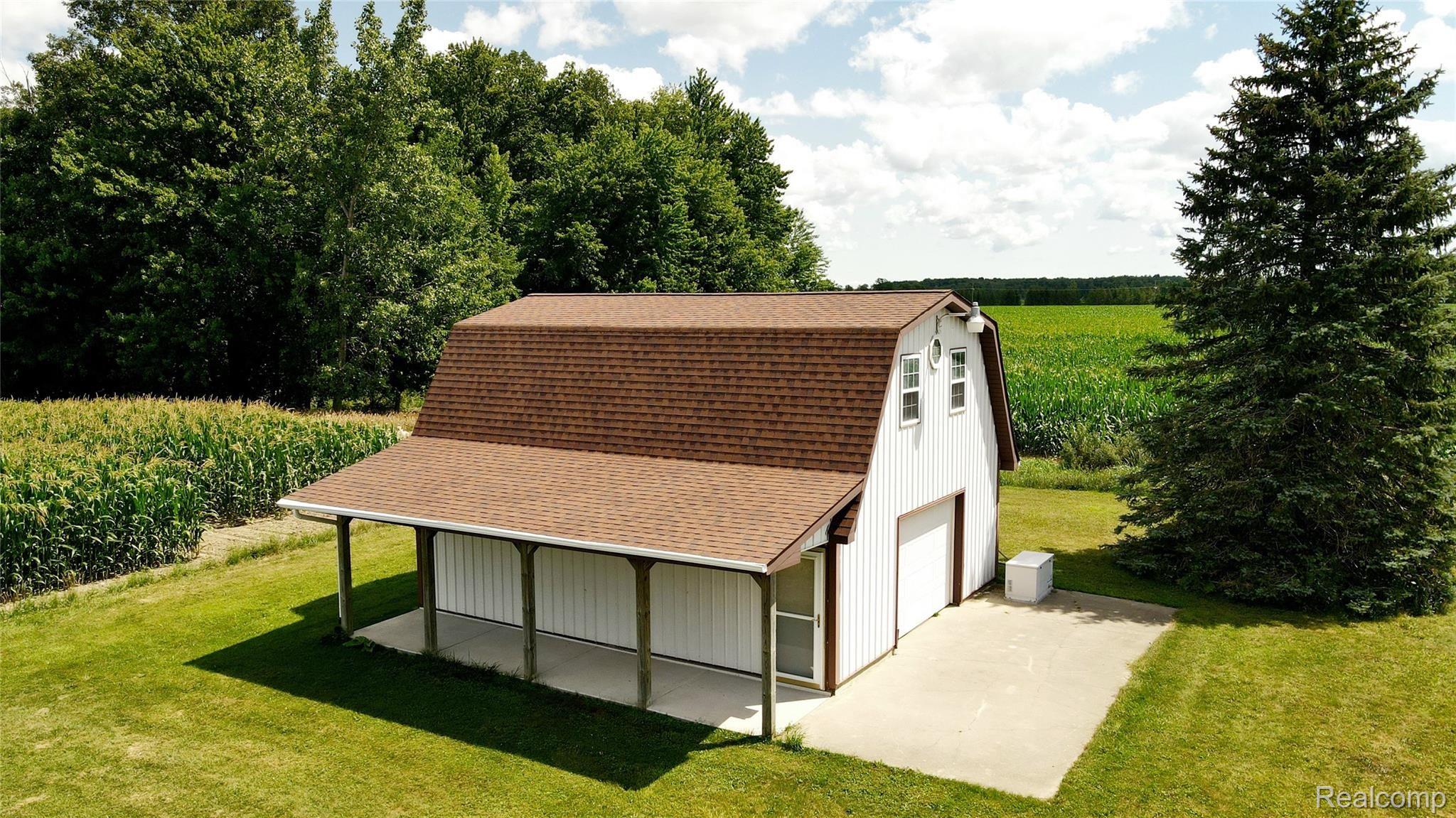 2150 Raines Road Sandusky, MI 48471 - Photo 35 of 38 Photo_6553938_DJI_338_jpg_5361920_0_202172111590_photo_original.jpg
