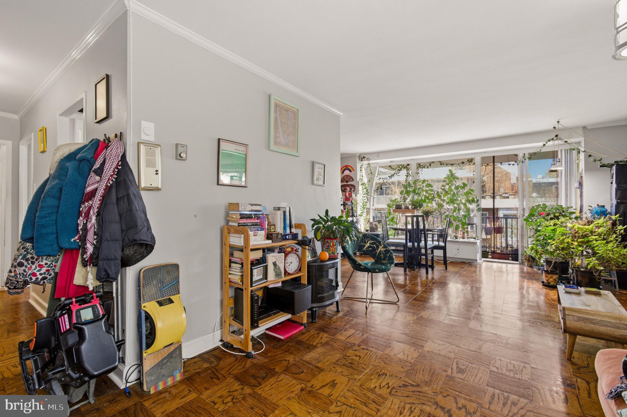 400 O Street Southwest, Unit 402 Washington, DC 20024 - Photo 9 of 34 a view of a room with gym equipment