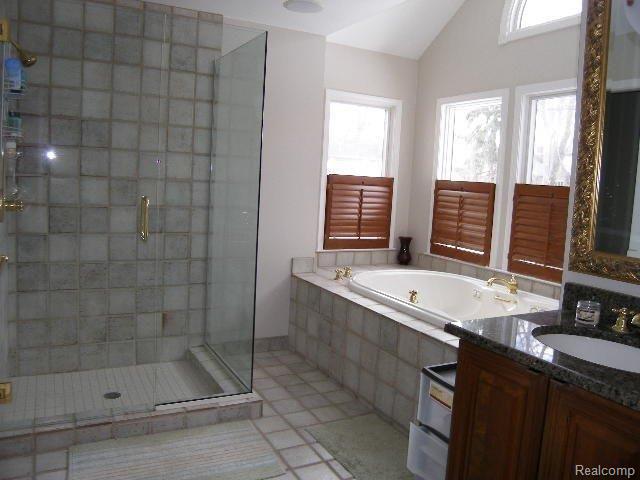 1019 Harvard Road Grosse Pointe, MI 48230 - Photo 6 of 16 1019 HARVARD 029