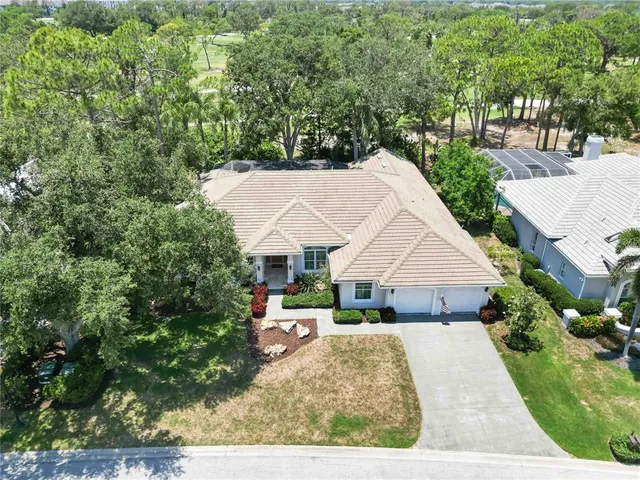 $1,049,900 | 2067 Tocobaga Lane, Nokomis, FL 34275