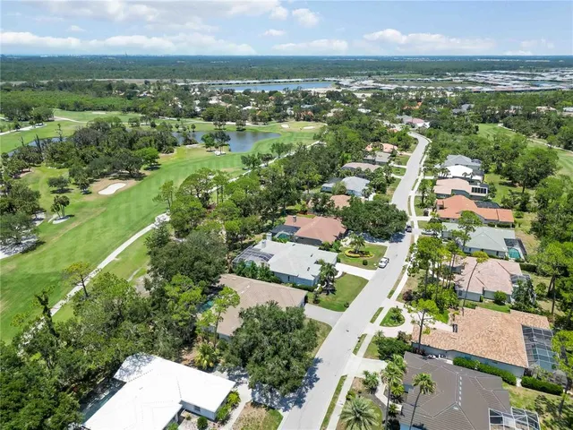 $1,049,900 | 2067 Tocobaga Lane, Nokomis, FL 34275