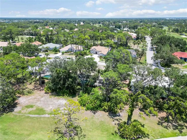 $1,049,900 | 2067 Tocobaga Lane, Nokomis, FL 34275