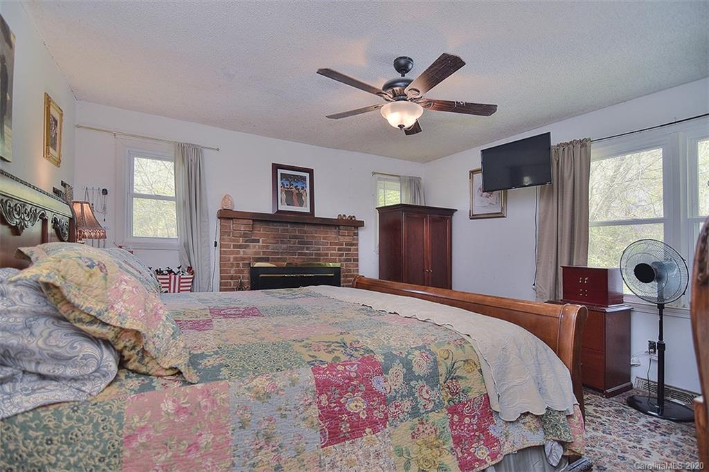 1120 Hensley Road Fort Mill, SC 29715 - Photo 22 of 30