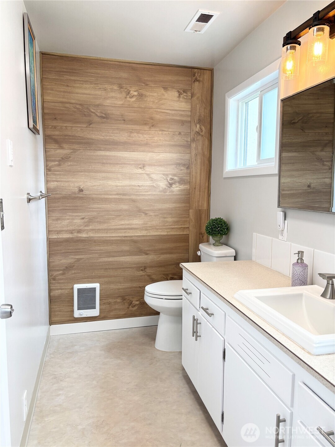 2452 Aldergrove Road Ferndale, WA 98248 - Photo 11 of 37