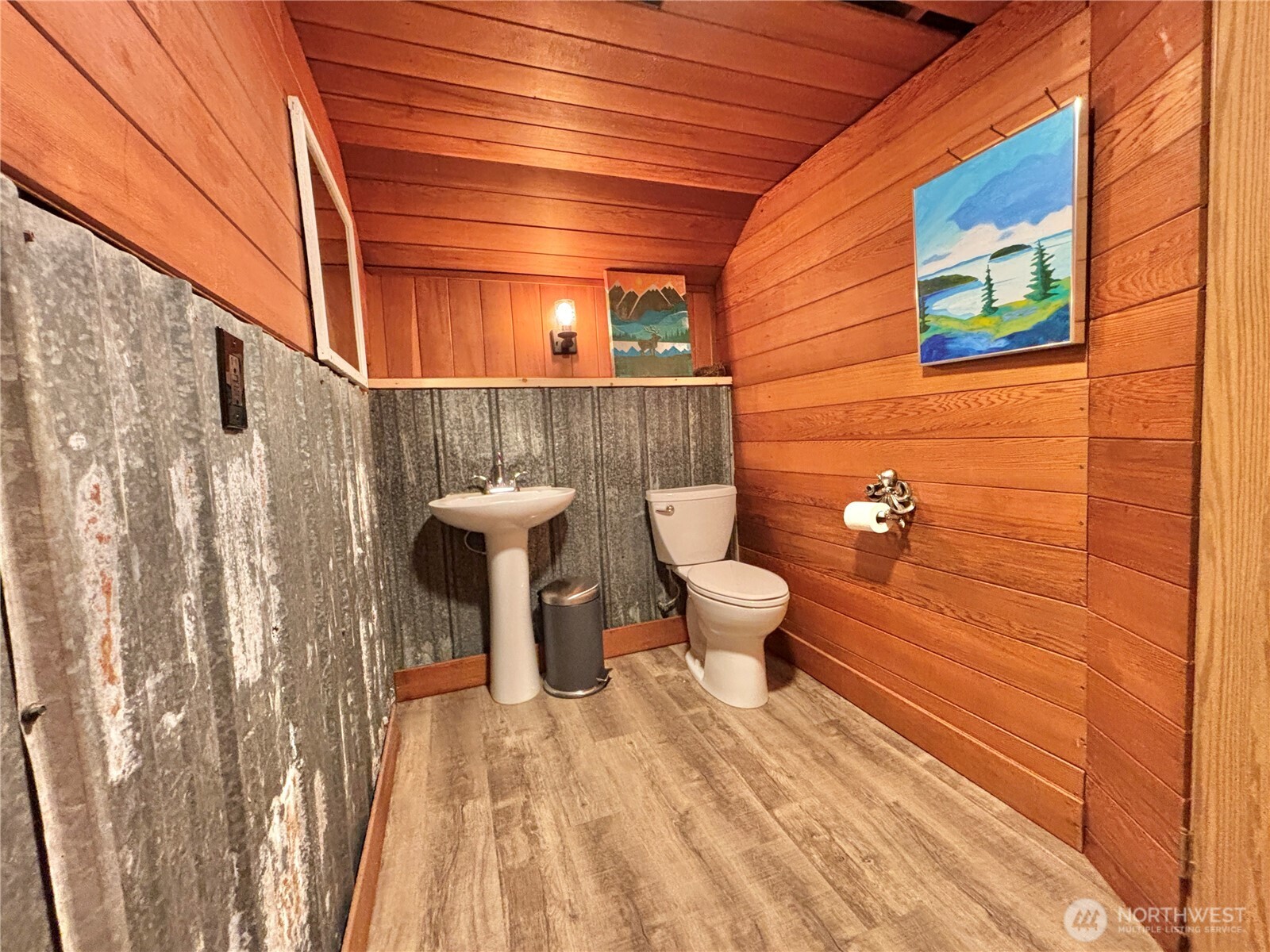 2452 Aldergrove Road Ferndale, WA 98248 - Photo 29 of 37 a bathroom with a sink and toilet