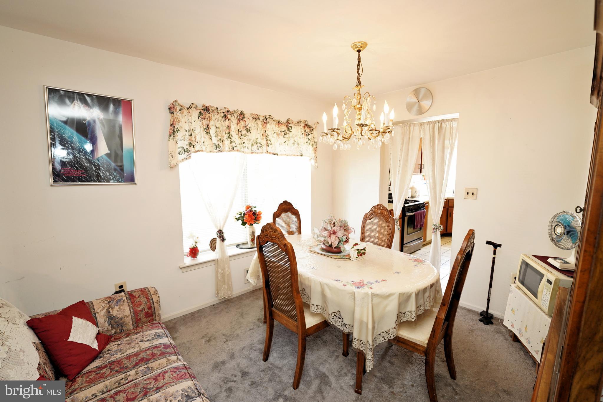 71 Allison Road East Windsor, NJ 08520 - Photo 8 of 32