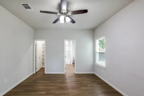 $249,900 | 370 South Pecan Street, Milford, TX 76670
