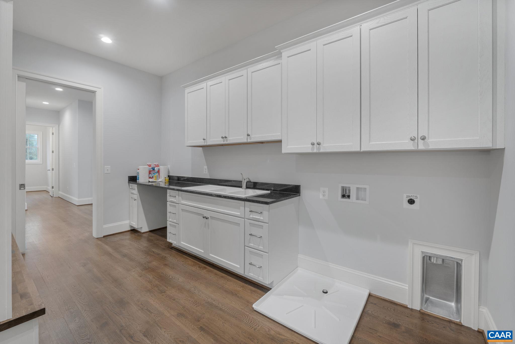 25 Dry Bridge Road Charlottesville, VA 22903 - Photo 8 of 15 Gallery Image 8