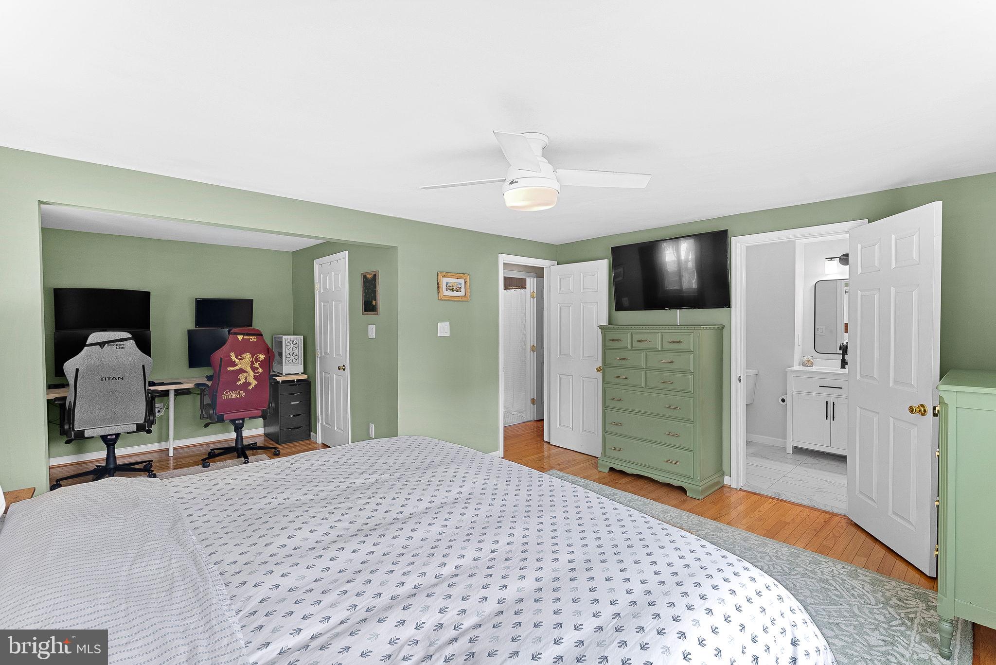 119 North Cottage Road Sterling, VA 20164 - Photo 21 of 40